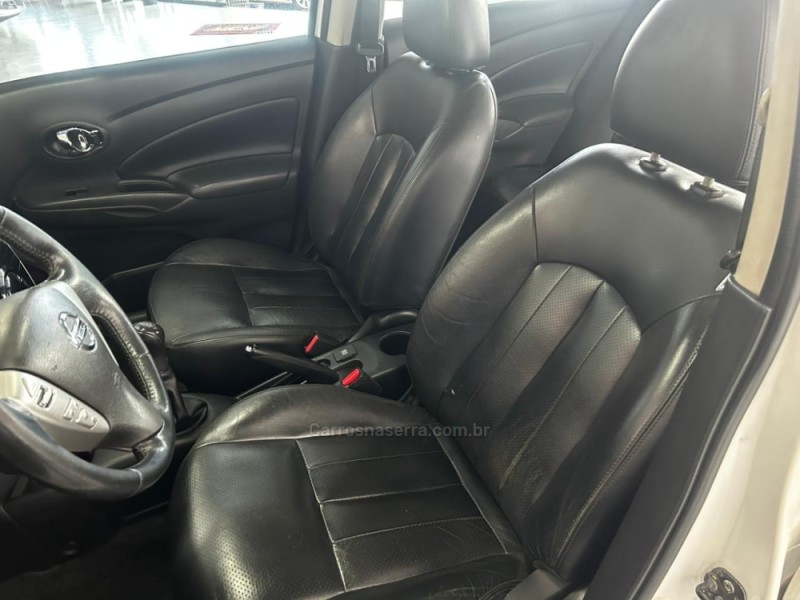 VERSA 1.6 16V FLEX SL 4P MANUAL - 2017 - CAXIAS DO SUL