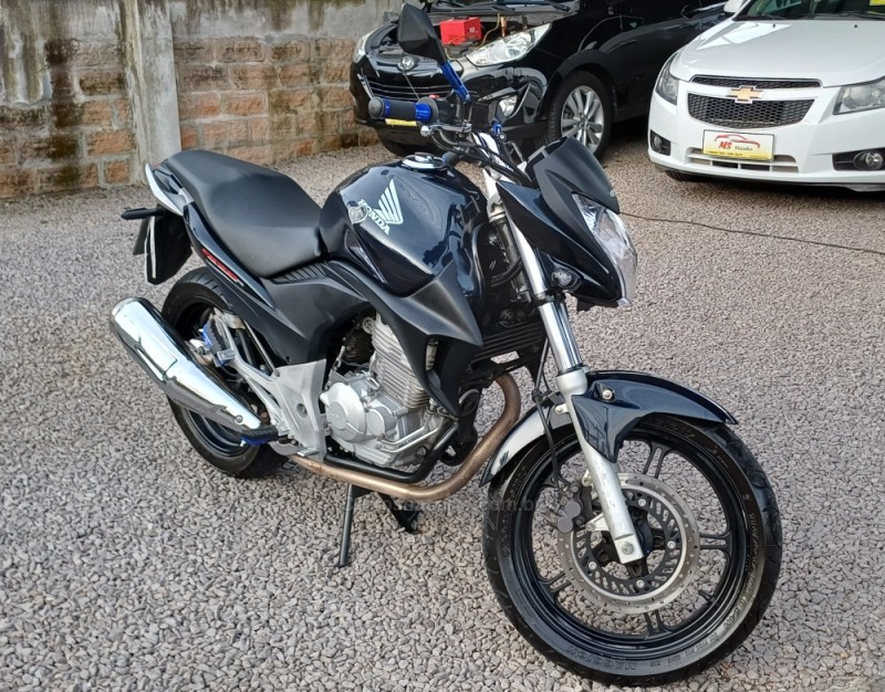 CB 300R 