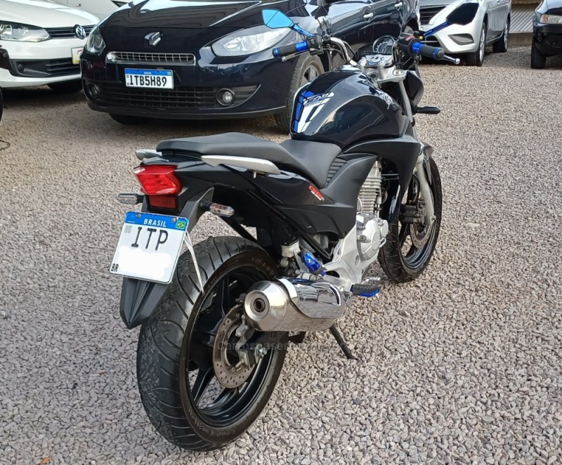 CB 300R  - 2012 - FARROUPILHA