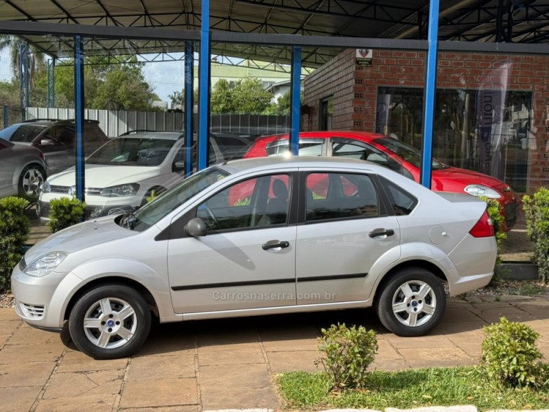 FIESTA 1.6 MPI SEDAN 8V FLEX 4P MANUAL - 2007 - LAGOA VERMELHA