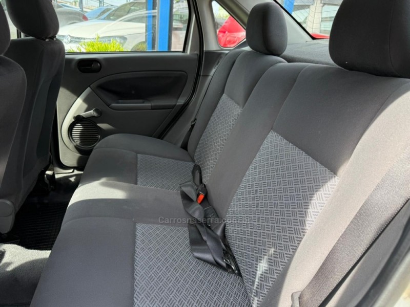 FIESTA 1.6 MPI SEDAN 8V FLEX 4P MANUAL - 2007 - LAGOA VERMELHA