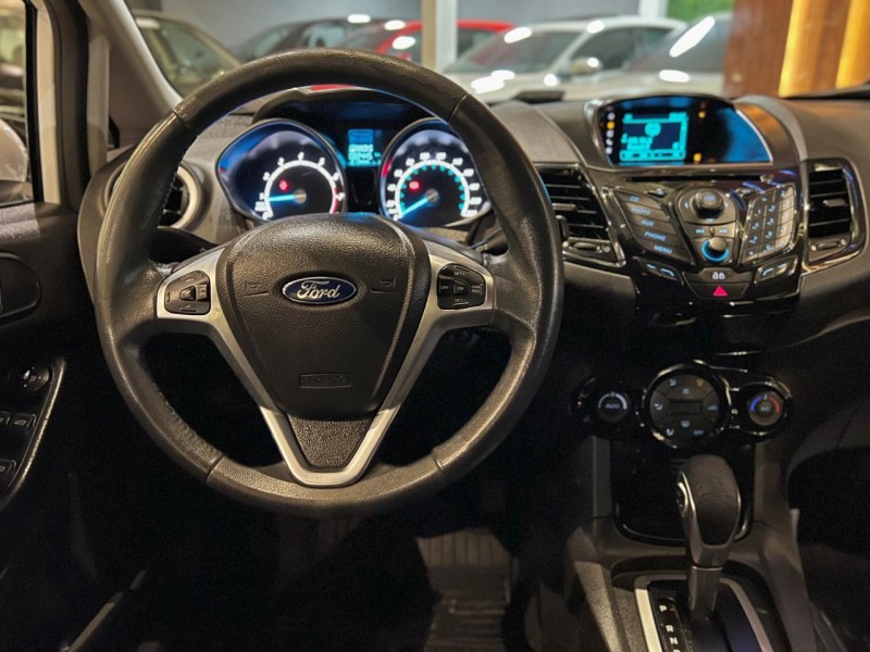 FIESTA 1.6 TITANIUM HATCH 16V FLEX 4P AUTOMÁTICO - 2015 - NOVO HAMBURGO