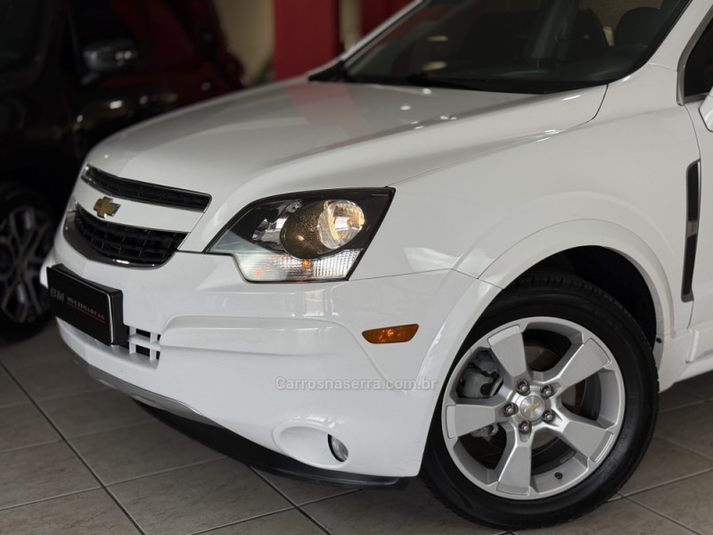 CAPTIVA 2.4 FWD SPORT 16V GASOLINA 4P AUTOMÁTICO - 2015 - GUAPORé