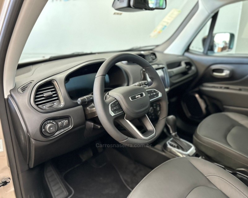 RENEGADE 1.3 16V SAHARA T270 TURBO FLEX 4P AUTOMÁTICO - 2026 - VACARIA