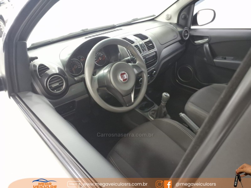 SIENA 1.4 MPI ATTRACTIVE 8V FLEX 4P MANUAL - 2016 - BENTO GONçALVES