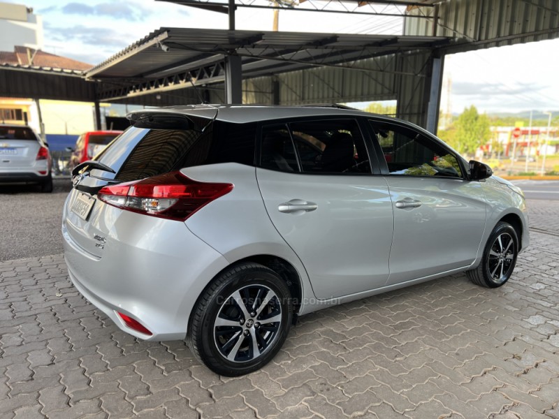 YARIS 1.5 XLS CONNECT 16V FLEX 4P AUTOMÁTICO - 2020 - BOM PRINCíPIO