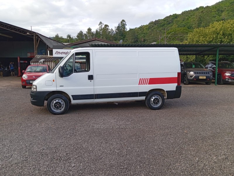 BOXER 2.3 HDI 330 FURGÃO MÉDIO 8V DIESEL 3P MANUAL - 2011 - PICADA CAFé