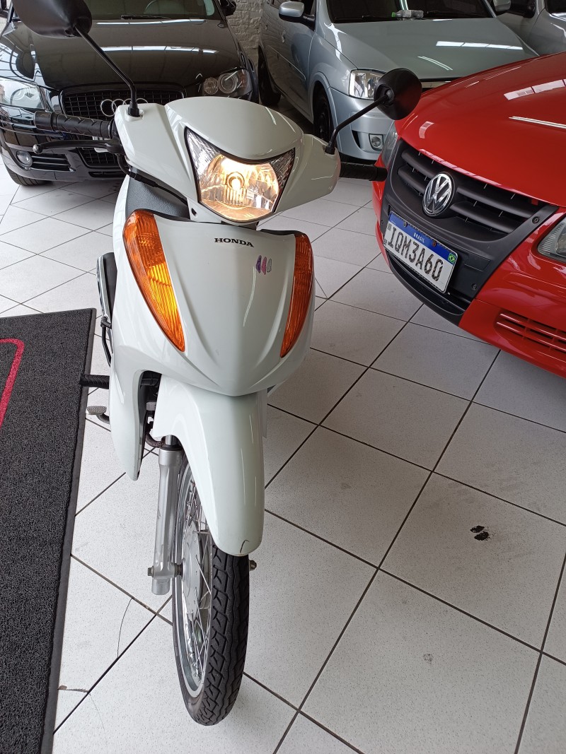 BIZ 100 ES - 2015 - FLORES DA CUNHA