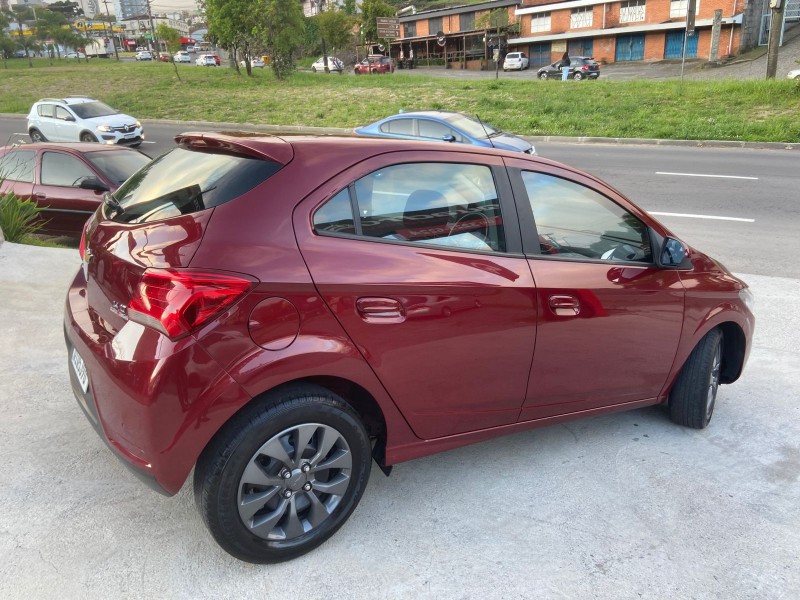 ONIX 1.4 MPFI LT 8V FLEX 4P MANUAL - 2018 - CAXIAS DO SUL