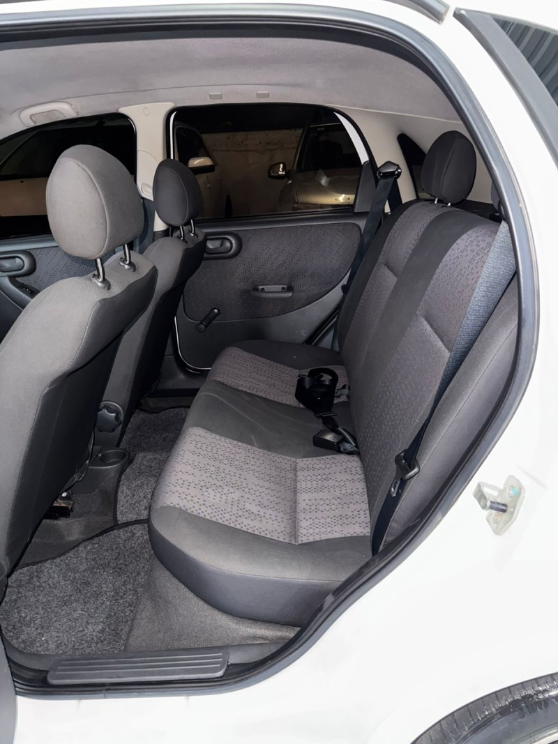 CORSA 1.4 MPFI MAXX 8V FLEX 4P MANUAL - 2011 - CAXIAS DO SUL