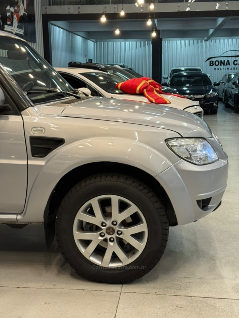 PAJERO TR4 2.0 4X2 16V 140CV FLEX 4P AUTOMÁTICO - 2013 - CAXIAS DO SUL