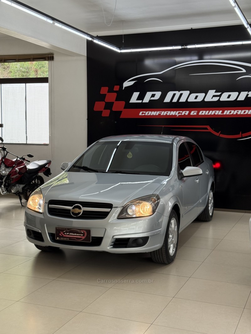 VECTRA 2.0 MPFI ELEGANCE 8V 140CV FLEX 4P MANUAL