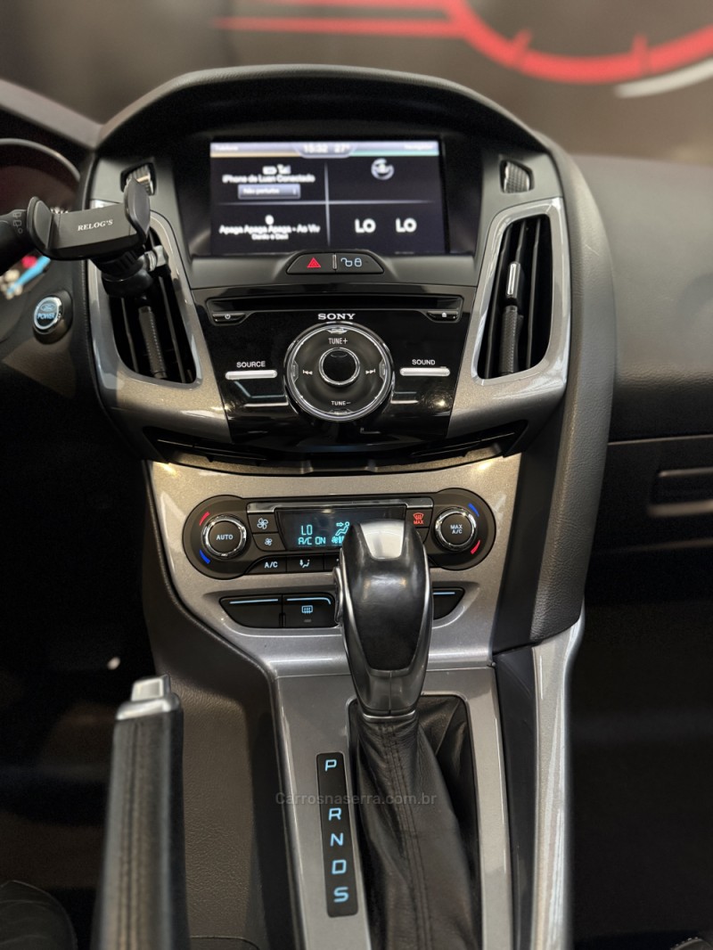 FOCUS 2.0 TITANIUM PLUS 16V FLEX 4P AUTOMÁTICO - 2014 - FARROUPILHA