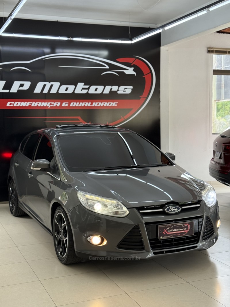 FOCUS 2.0 TITANIUM PLUS 16V FLEX 4P AUTOMÁTICO - 2014 - FARROUPILHA