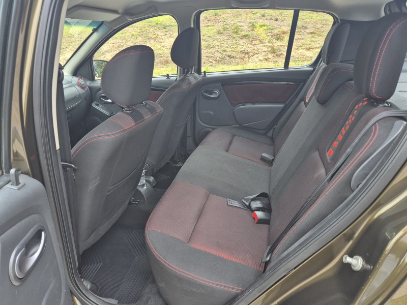 SANDERO 1.6 STEPWAY 8V FLEX 4P MANUAL - 2014 - BENTO GONçALVES