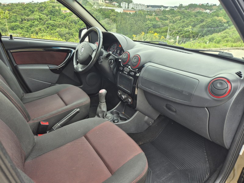 SANDERO 1.6 STEPWAY 8V FLEX 4P MANUAL - 2014 - BENTO GONçALVES