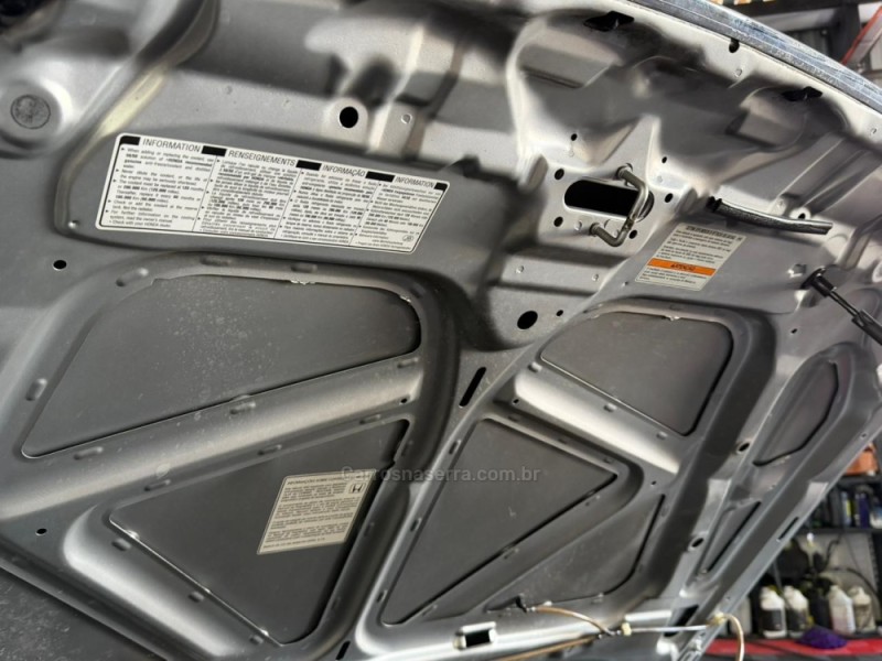 CIVIC 1.7 EX 16V GASOLINA 4P AUTOMÁTICO - 2002 - VACARIA