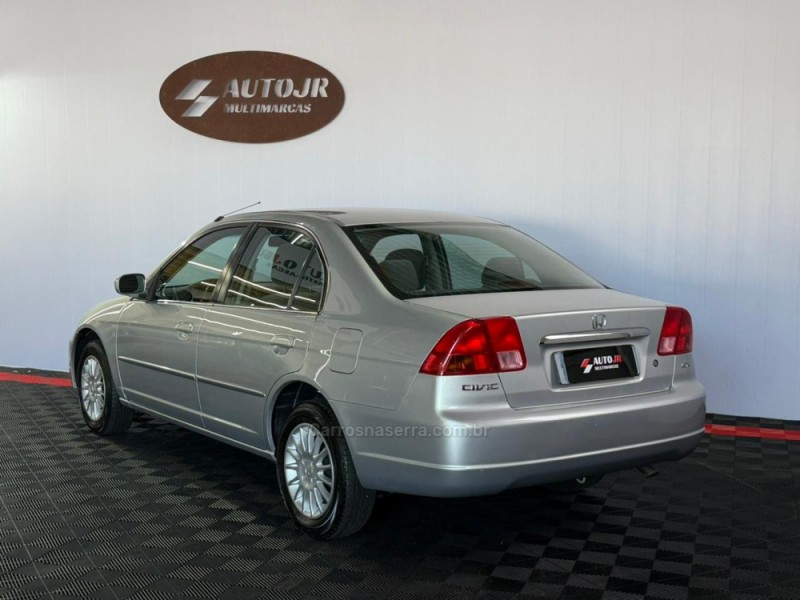 CIVIC 1.7 EX 16V GASOLINA 4P AUTOMÁTICO - 2002 - VACARIA