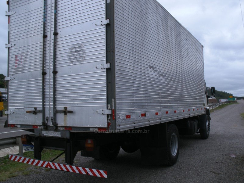 CARGO 1517 TURBO - 2009 - GARIBALDI