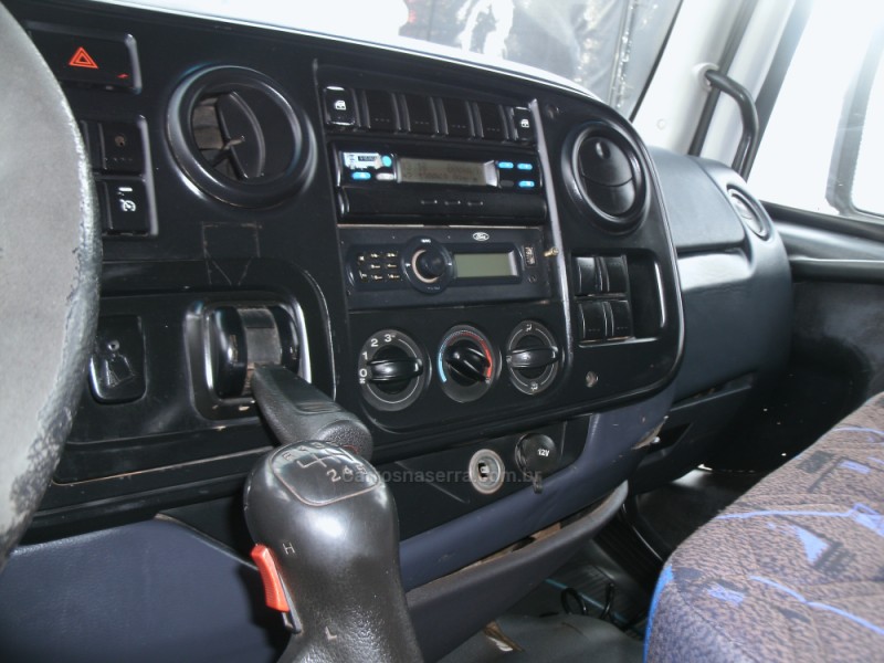 CARGO 1519 E TURBO - 2013 - GARIBALDI