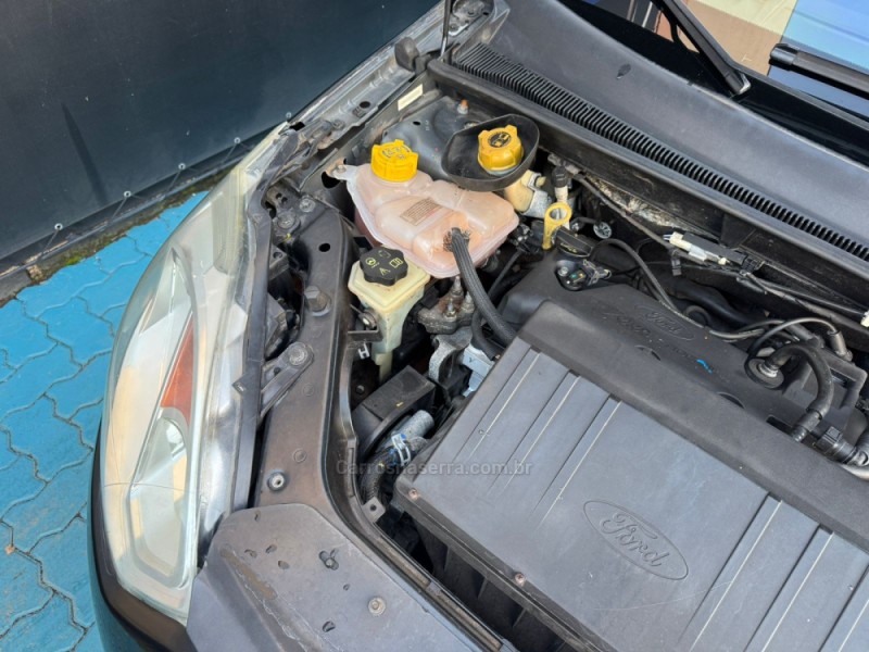 FIESTA 1.6 MPI CLASS 8V GASOLINA 4P MANUAL - 2011 - ESTâNCIA VELHA