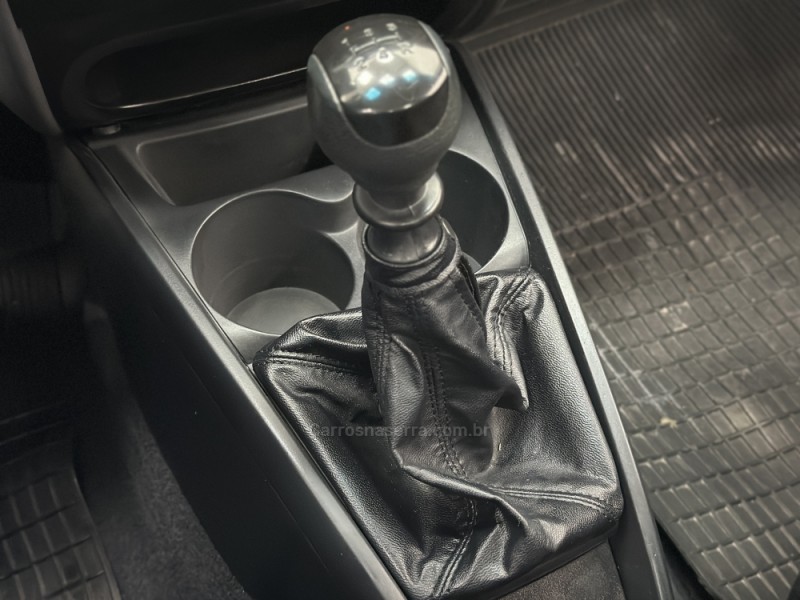 STRADA 1.4 MPI WORKING CS 8V FLEX 2P MANUAL - 2015 - SANTA CRUZ DO SUL