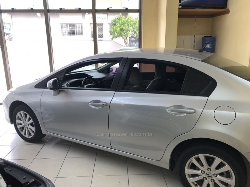 CIVIC 2.0 LXR 16V FLEX 4P AUTOMÁTICO - 2014 - FARROUPILHA