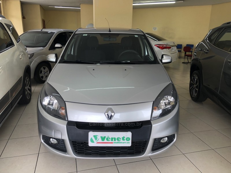 sandero 1.0 expression 16v flex 4p manual 2014 farroupilha