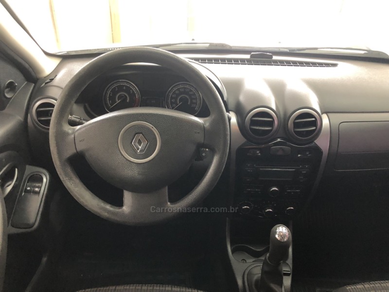 SANDERO 1.0 EXPRESSION 16V FLEX 4P MANUAL - 2014 - FARROUPILHA