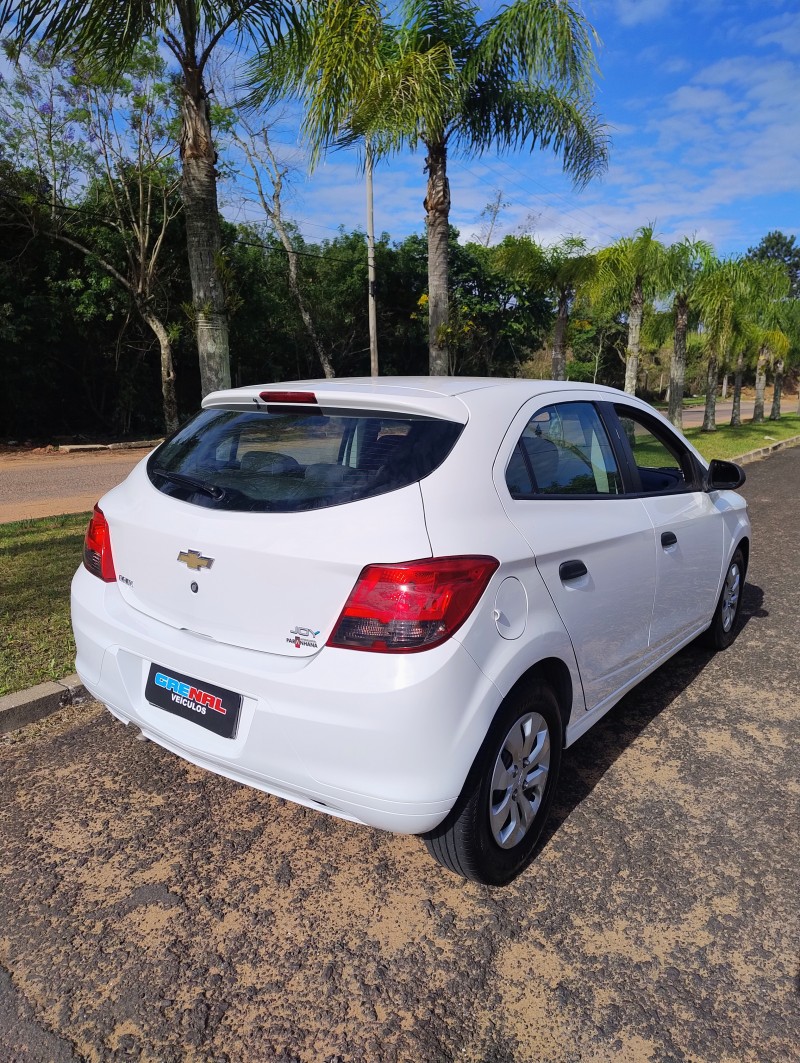 ONIX 1.0 JOY HATCH 8VFLEX 4P MANUAL - 2019 - CAMPO BOM