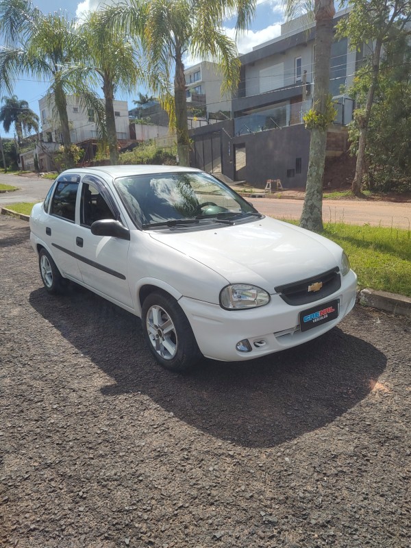 CORSA 1.0 MPFI CLASSIC 8V GASOLINA 4P MANUAL - 2008 - CAMPO BOM