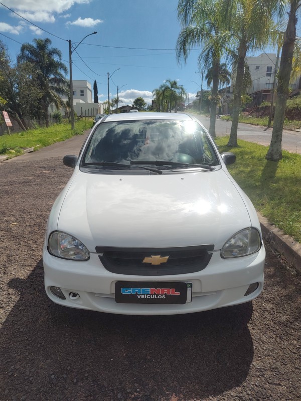 CORSA 1.0 MPFI CLASSIC 8V GASOLINA 4P MANUAL - 2008 - CAMPO BOM