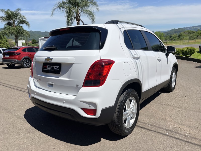 TRACKER 1.4 16V TURBO FLEX LT AUTOMÁTICO - 2018 - BOM PRINCíPIO