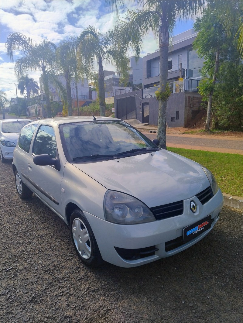 CLIO 1.0 CAMPUS 16V FLEX 2P MANUAL - 2009 - CAMPO BOM