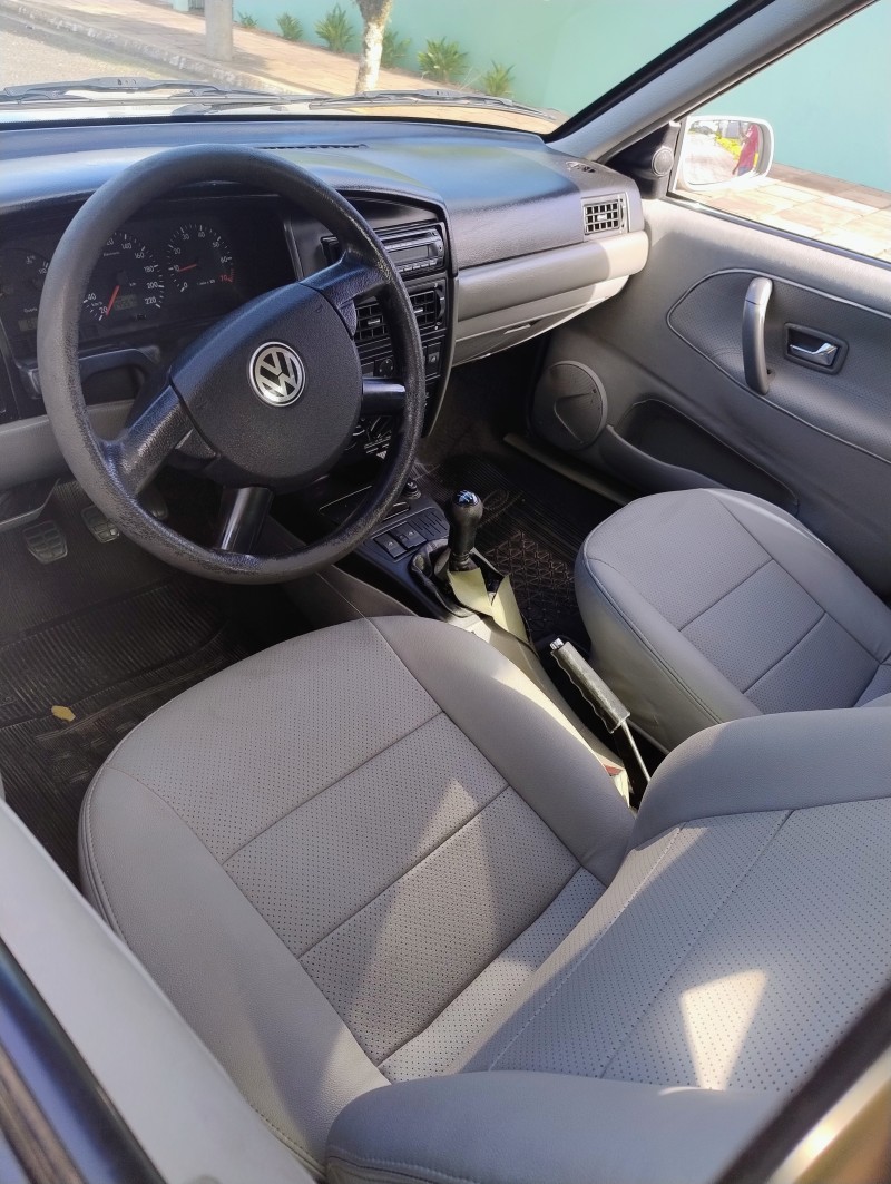 SANTANA 1.8 MI COMFORTLINE 8V GASOLINA 4P MANUAL - 2006 - CAMPO BOM