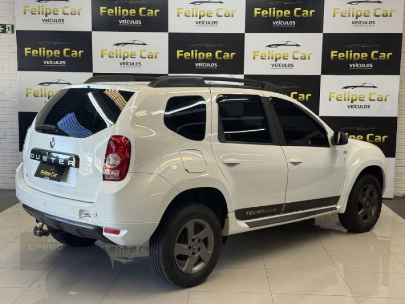 DUSTER 2.0 TECH ROAD II 4X2 16V FLEX 4P AUTOMÁTICO - 2015 - CAXIAS DO SUL
