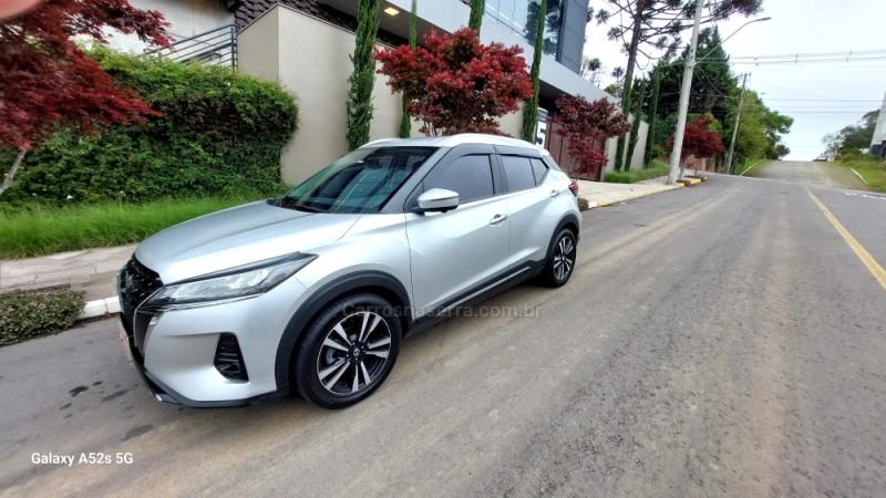 KICKS 1.6 ADVANCE 16V PLUS CVT FLEX 4P AUTOMÁTICO - 2022 - FARROUPILHA