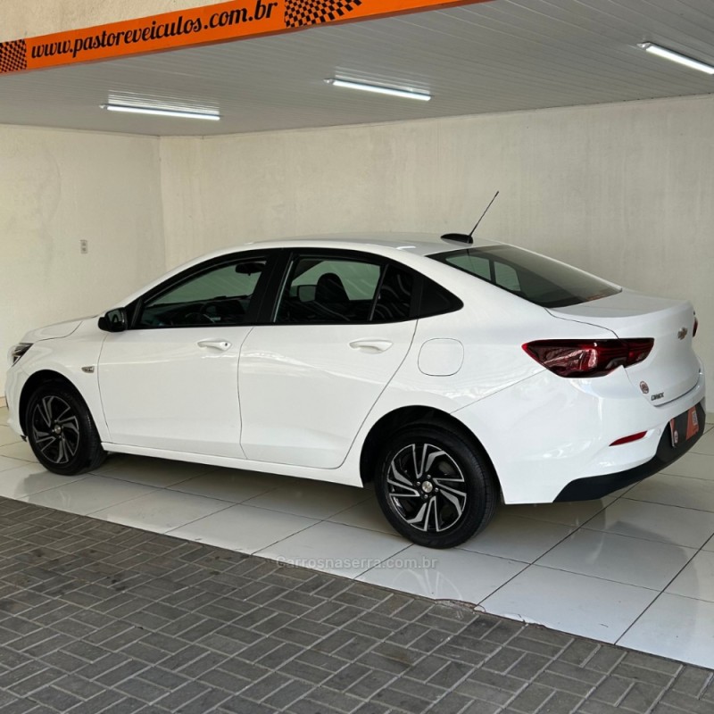 ONIX 1.0 LT 12V TURBO FLEX 4P AUTOMÁTICO - 2024 - VACARIA