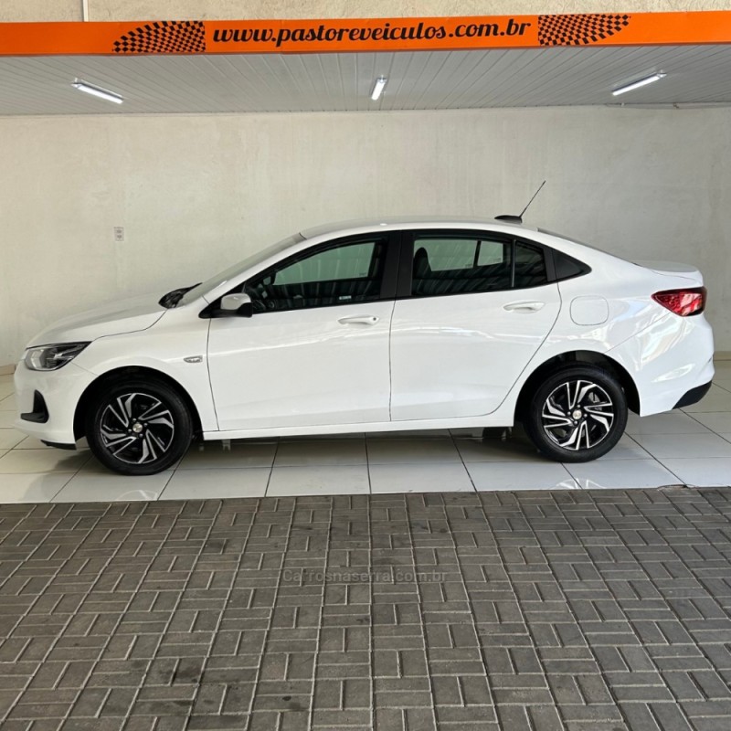 ONIX 1.0 LT 12V TURBO FLEX 4P AUTOMÁTICO - 2024 - VACARIA