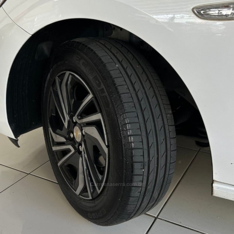 ONIX 1.0 LT 12V TURBO FLEX 4P AUTOMÁTICO - 2024 - VACARIA