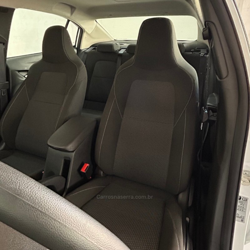 ONIX 1.0 LT 12V TURBO FLEX 4P AUTOMÁTICO - 2024 - VACARIA