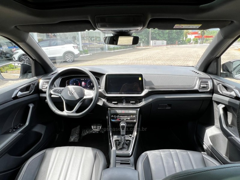 T-CROSS 1.4 HIGHLINE TSI 16V FLEX 4P AUTOMÁTICO - 2025 - NOVA PETRóPOLIS