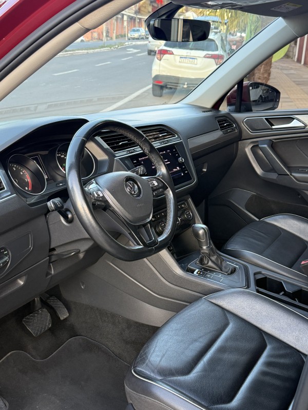 TIGUAN 1.4 ALLSPACE COMFORT 250 TSI FLEX 4P - 2018 - FARROUPILHA