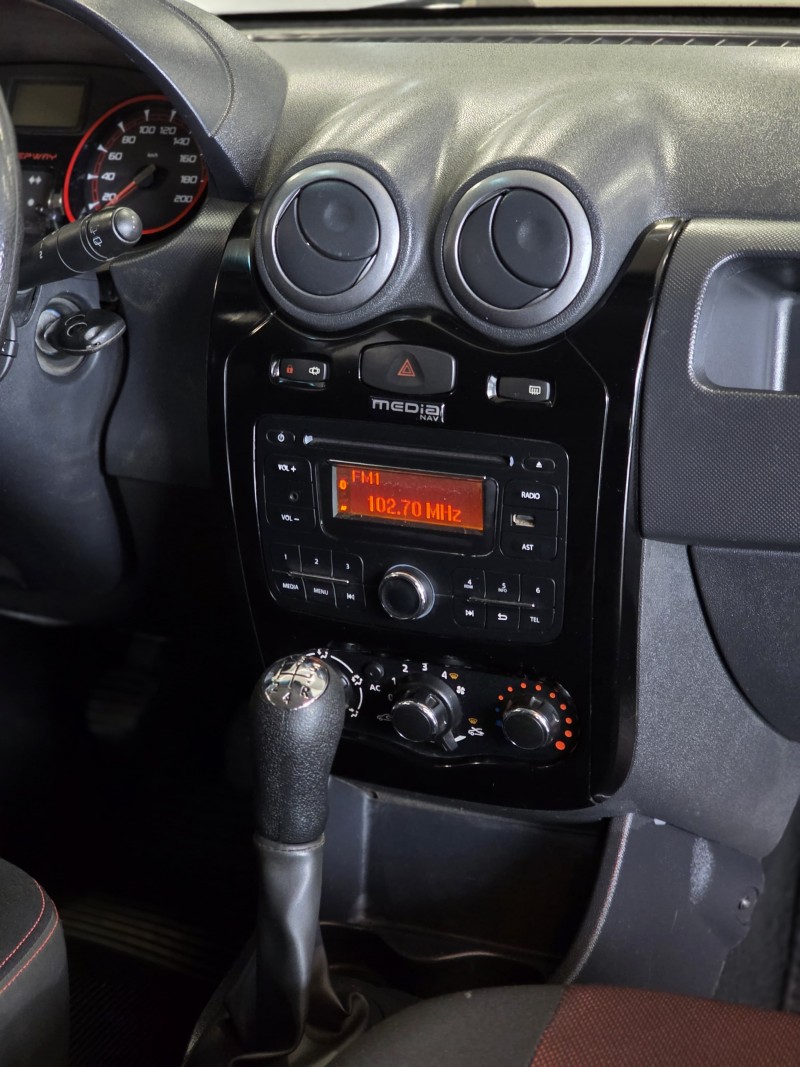 SANDERO 1.6 STEPWAY 16V FLEX 4P MANUAL - 2012 - CAXIAS DO SUL