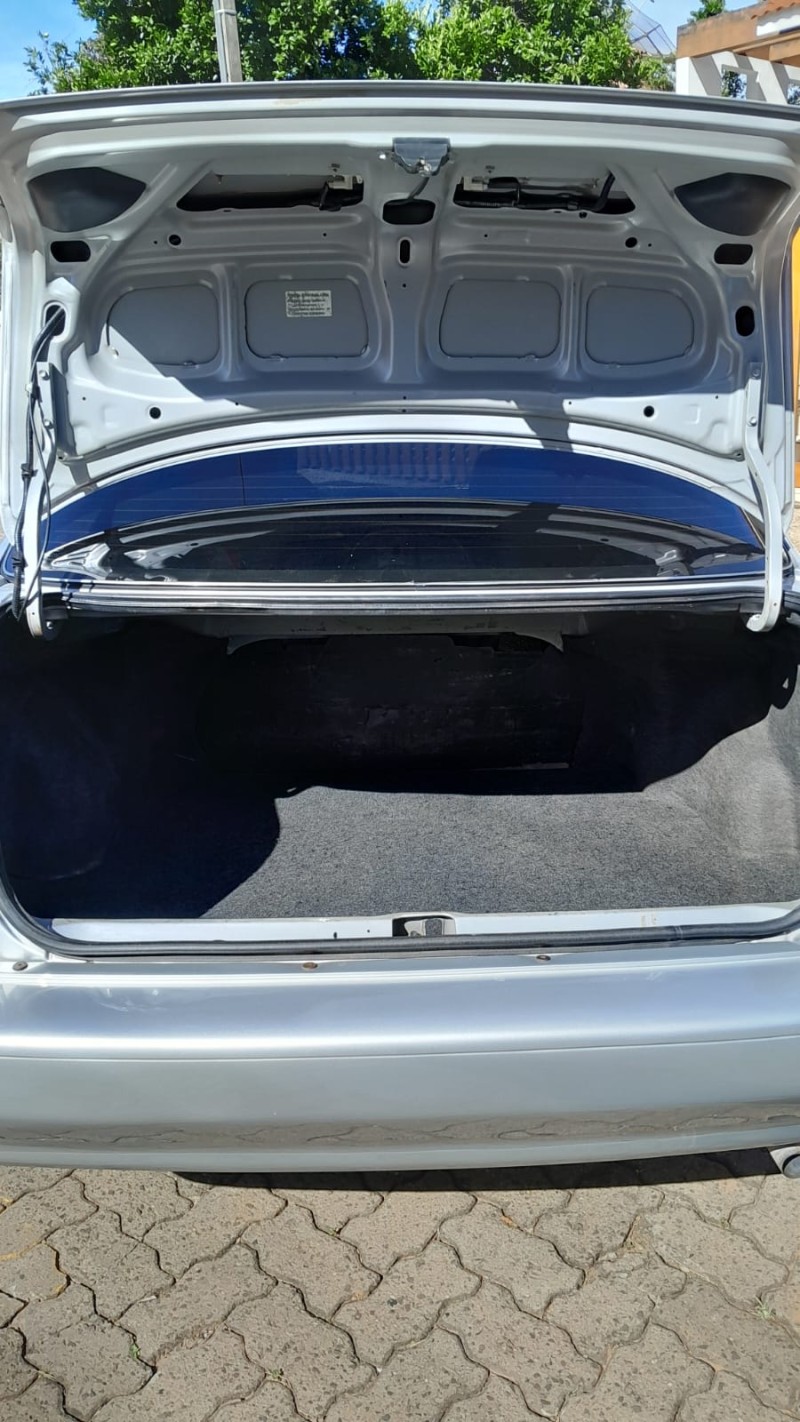 COROLLA 1.8 XEI 16V FLEX 4P AUTOMÁTICO - 2000 - ESTRELA