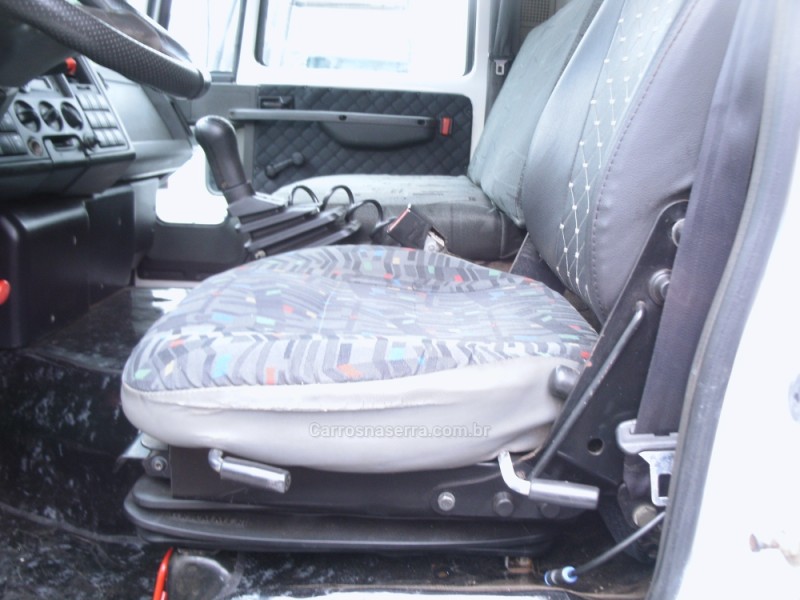 CARGO 816 E TURBO - 2013 - GARIBALDI