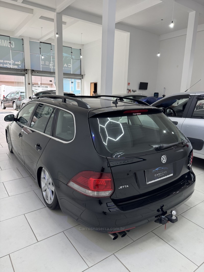 JETTA 2.5 I VARIANT 20V 170CV GASOLINA 4P TIPTRONIC - 2010 - CAXIAS DO SUL