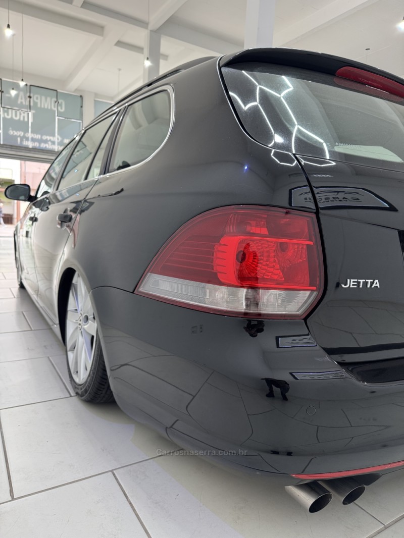 JETTA 2.5 I VARIANT 20V 170CV GASOLINA 4P TIPTRONIC - 2010 - CAXIAS DO SUL
