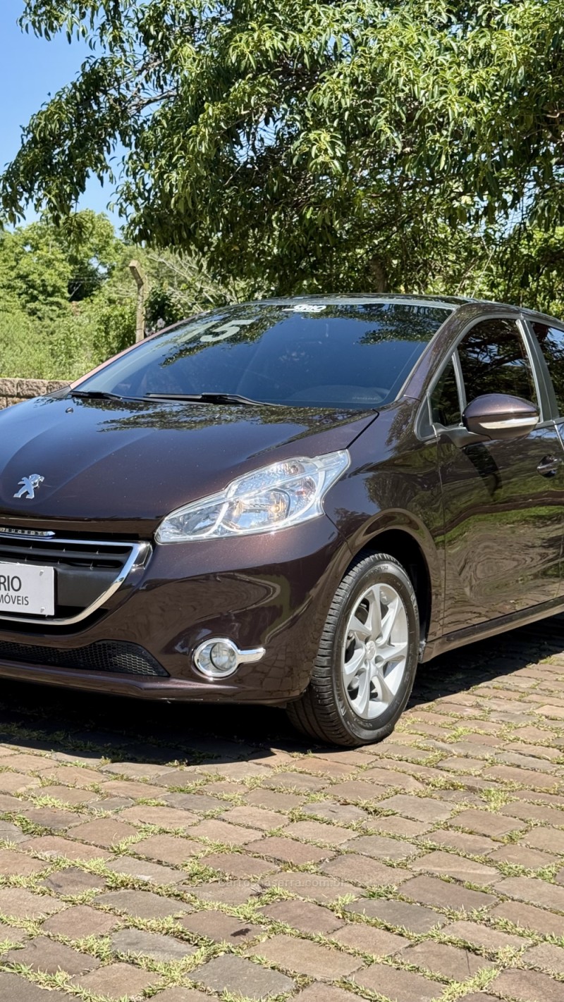 208 1.5 ALLURE 8V FLEX 4P MANUAL - 2015 - LAJEADO