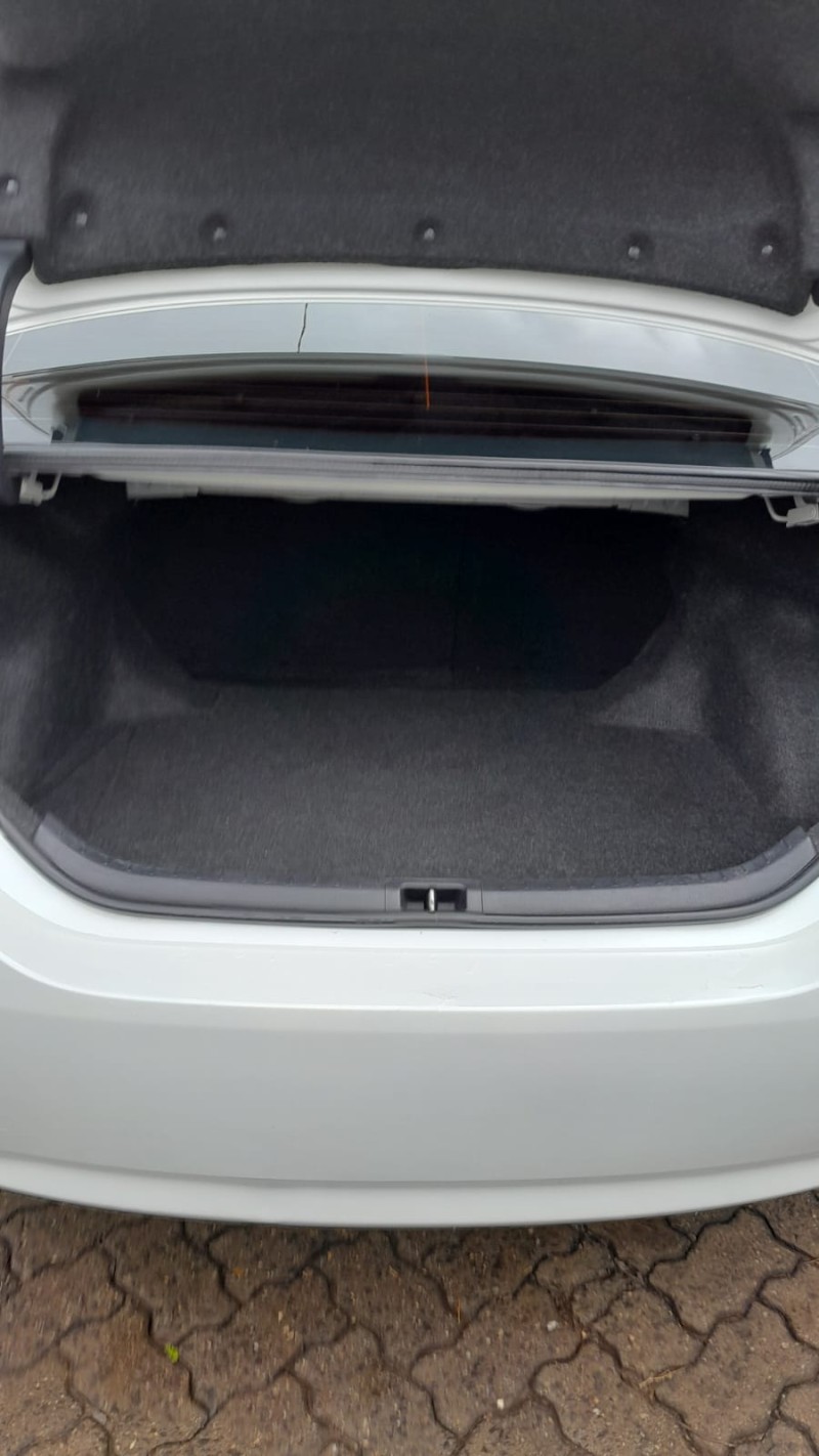 COROLLA 2.0 XEI 16V FLEX 4P AUTOMÁTICO - 2019 - ESTRELA